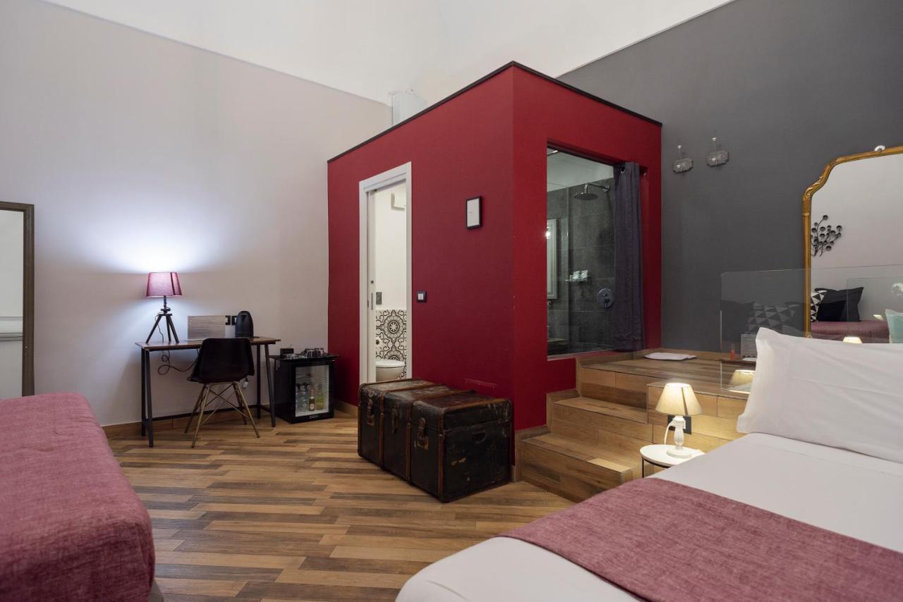 Tredici Boutique Rooms Napoli Ngoại thất bức ảnh