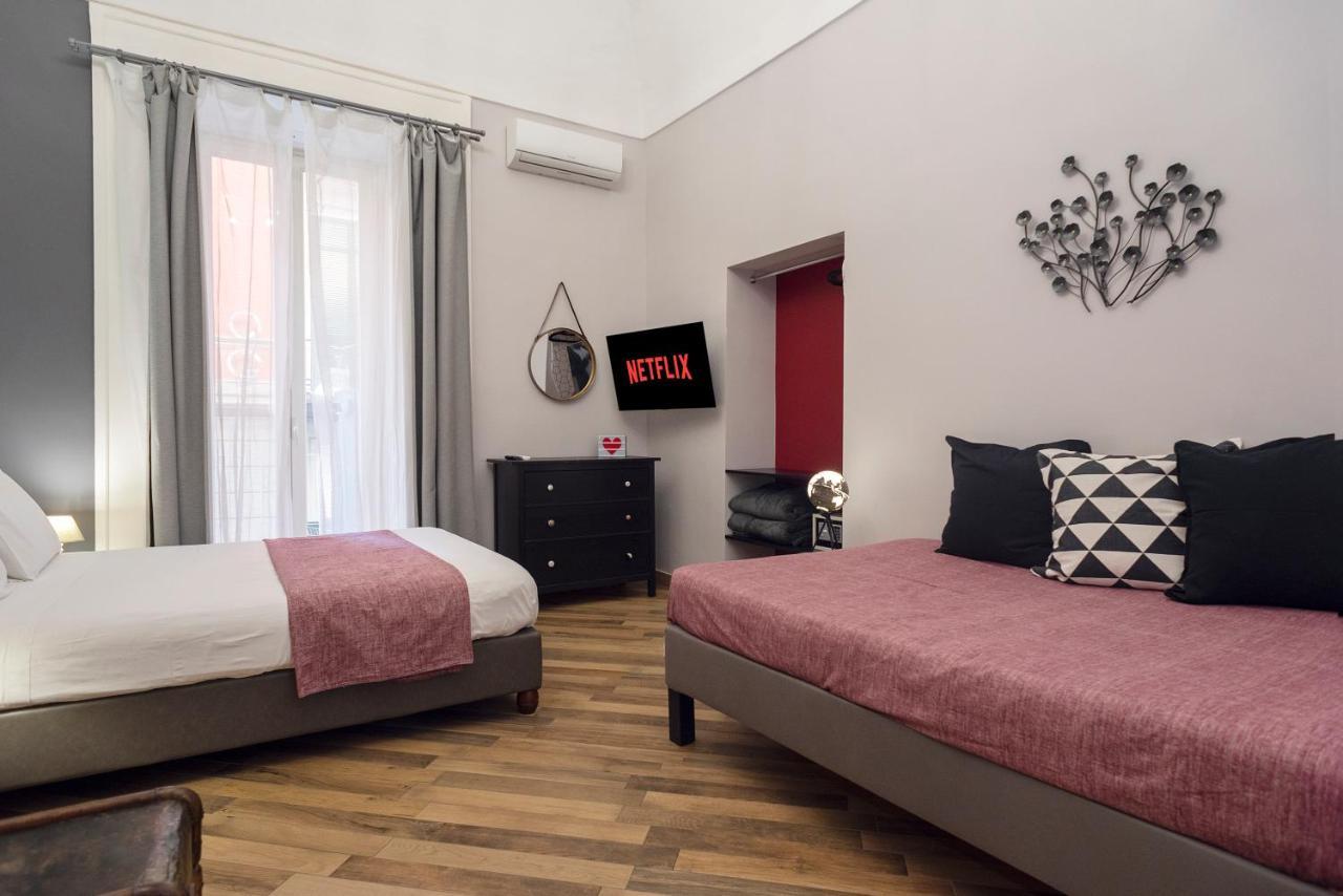 Tredici Boutique Rooms Napoli Ngoại thất bức ảnh