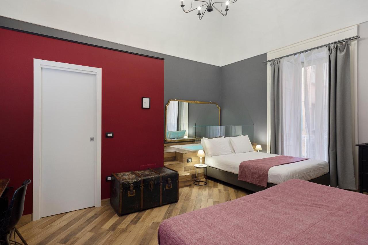 Tredici Boutique Rooms Napoli Ngoại thất bức ảnh