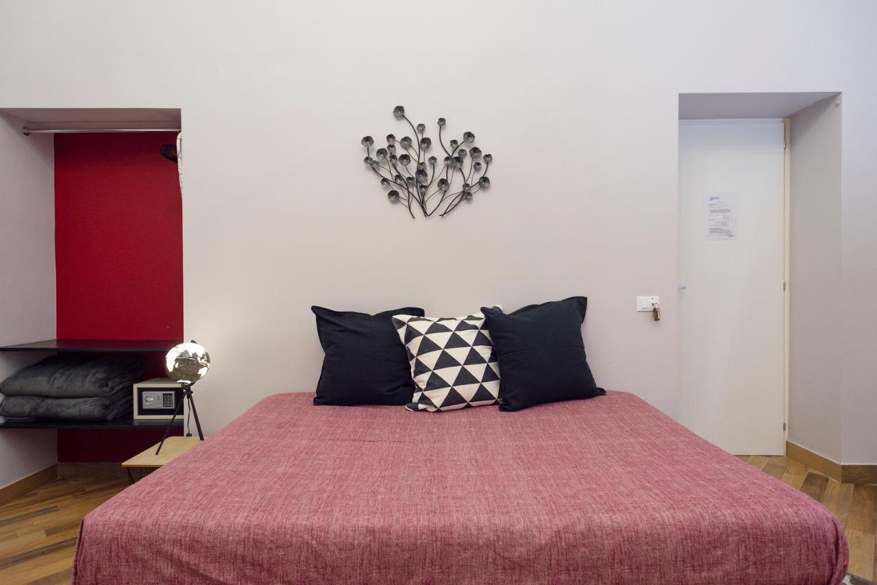 Tredici Boutique Rooms Napoli Ngoại thất bức ảnh