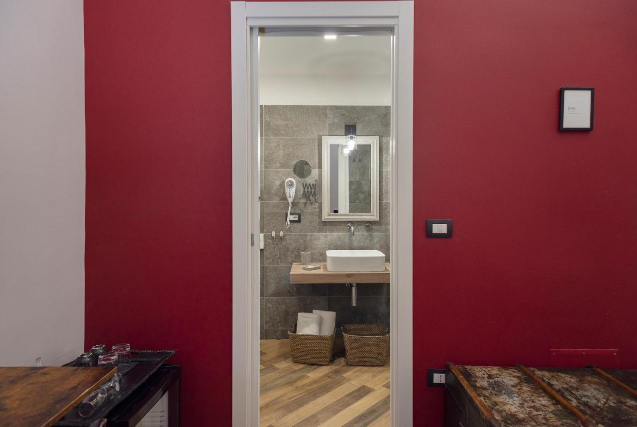Tredici Boutique Rooms Napoli Ngoại thất bức ảnh